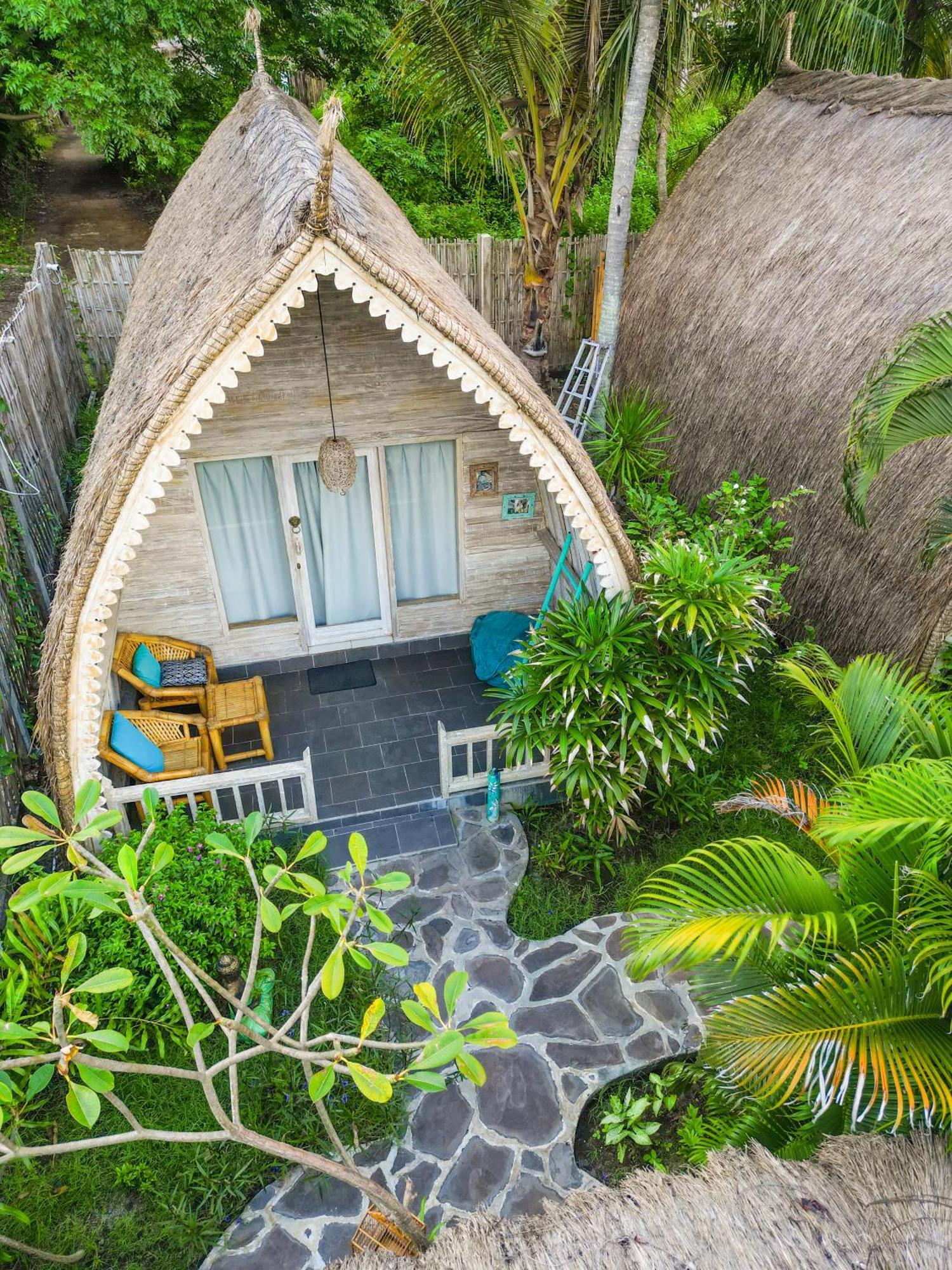 Отель Gili Matiki Гили-Эйр Экстерьер фото
